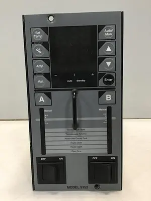 USED HUSKY 9152