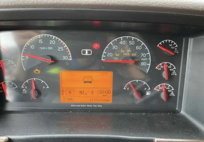 USED 2014 VOLVO VNL 6X4