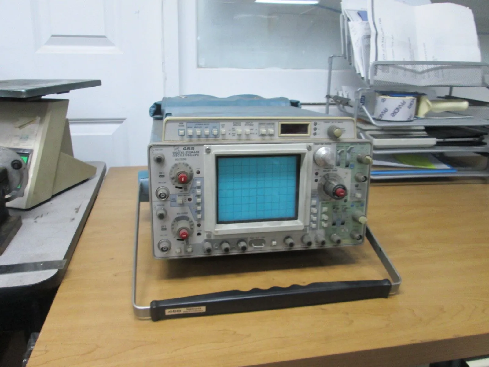 USED TEKTRONIX 468