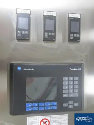 USED PE Labellers PE Labellers Rotary Labeler, Model Master