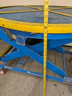 Used BISHAMON _UNKNOWN_ Electric Lifters | ND Industrial Surplus #1225005