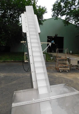 USED DT KALISH ELEVATOR 5600