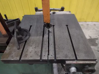 40" DAKE JOHNSON MODEL #VH-40 VERTICAL BAND SAW: STOCK #22831