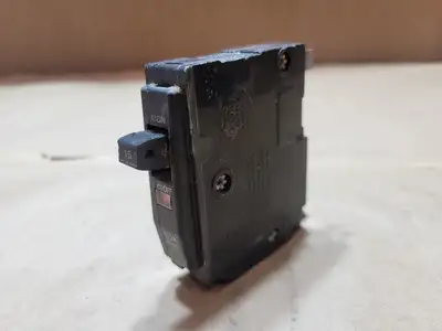Used SQUARE D QO115 Switchgears British Columbia CA | Lenmark #1438643