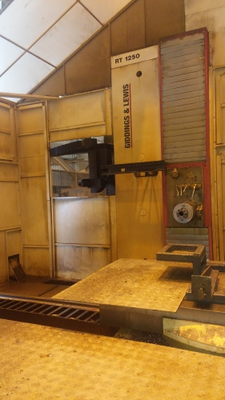 USED 2007 GIDDINGS & LEWIS RT-1250