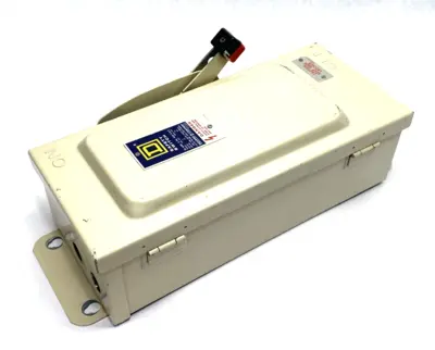 USED SCHNEIDER ELECTRIC SQUARE D SAFETY SWITCH, HEAVY DUTY, FUSIBLE, 30A 3-POLE 20HP