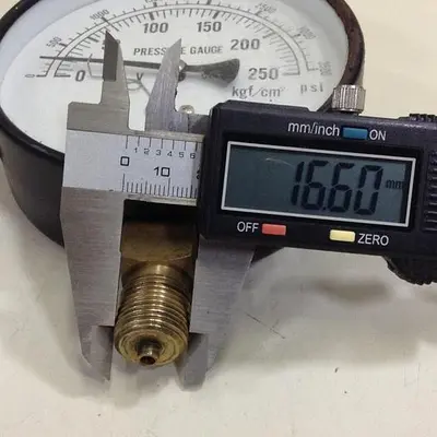 GENERIC Pressure Gauge GAUGE301 Used