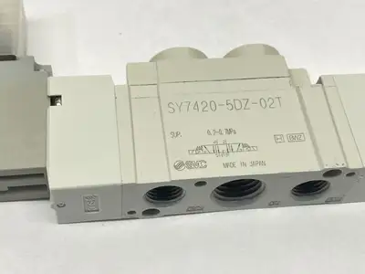 SY7420-5DZ-02T | SMC  Pneumatic Solenoid Valve 3-Position 1/4" NPT - New Other