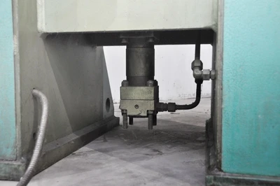 USED SOENEN 50 TON