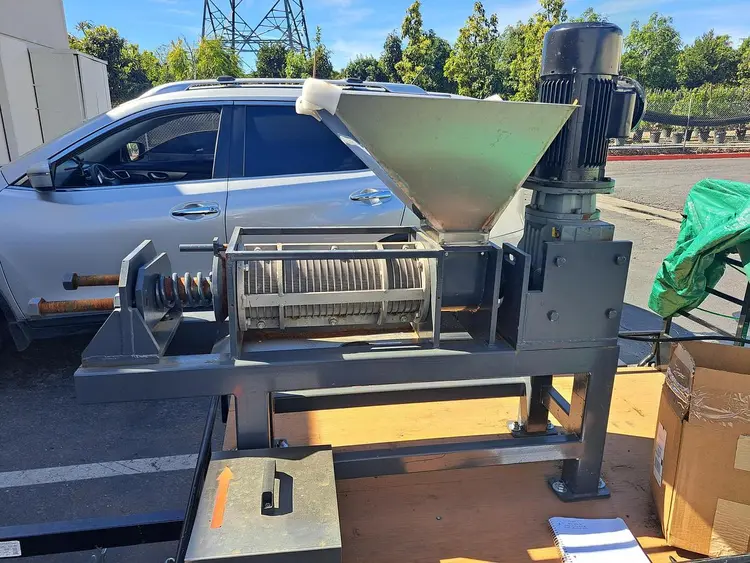 Used _UNKNOWN_ CT-160 Screw Presses California US | Machinery & Equipment #803986