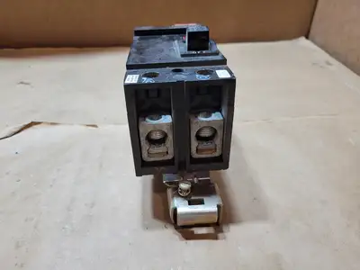 Used SQUARE D Q221125AC Switchgears British Columbia CA | Lenmark #1438307