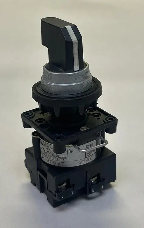 Used SQUARE D K1B003T Miscellaneous Equipment (Electrical & Power) Ohio US | Surplus Asset Holdings #1209106