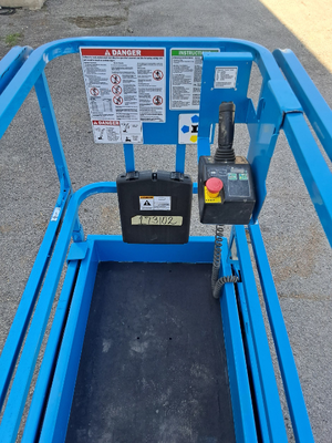 USED 2017 Genie GS-1930