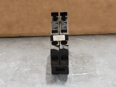 15 Amp, 2 Pole, 120/240 volts Circuit Breaker KW-619