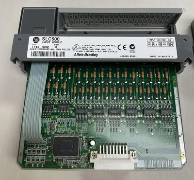 USED ALLEN-BRADLEY 1746-IB32