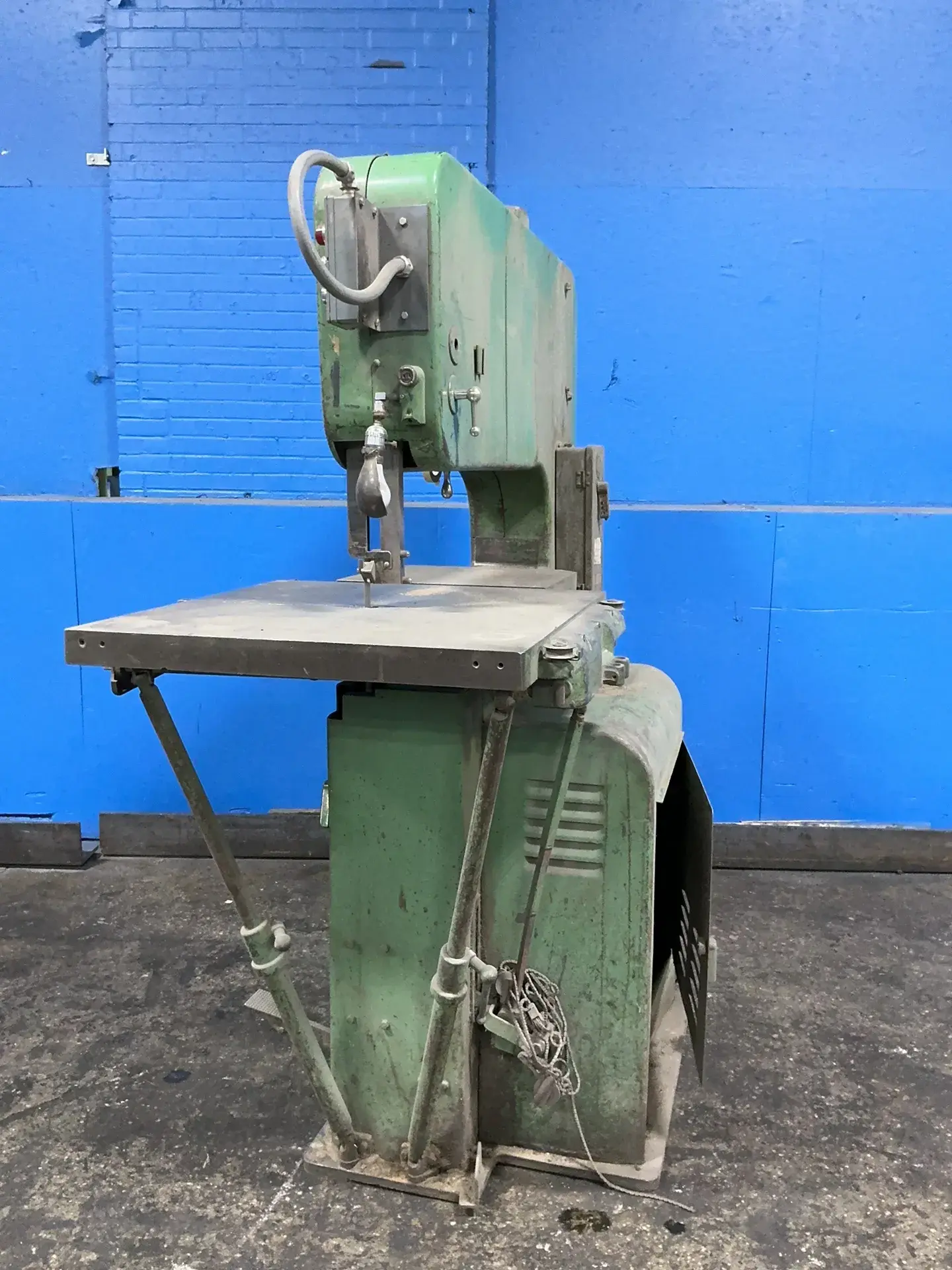 Used DO ALL V36 Vertical Band Saws Ohio US | HGR 24 #1146797