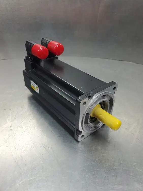 Used Allen-Bradley MPL-B330P-SK74AA Servo Motors | Palmetto Automation #1151379