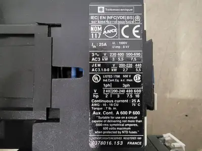 USED TELEMECANIQUE LC1D1210