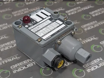 Allen Bradley 836T-T253JX86X9 Pressure Control Unit Rev. 8 12-150 PSI New NIB