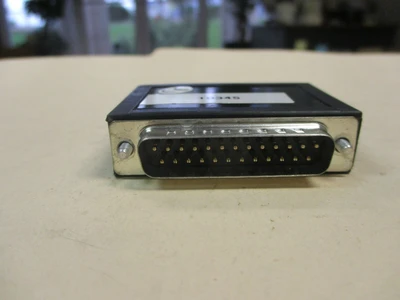 Used 18345 15-pin Male to Female Connector