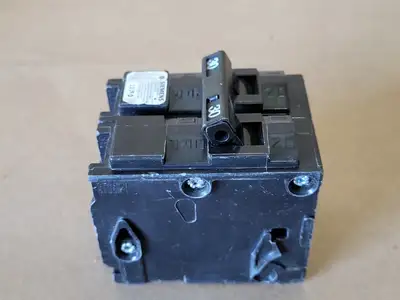 USED SIEMENS Q230