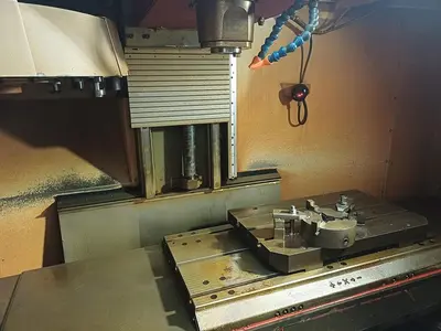 Used CINCINNATI MILACRON SABRE 1000 Vertical Machining Centers CZ | Amaron s.r.o. #1056725