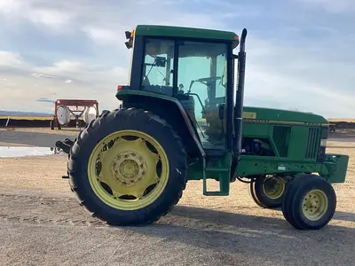 USED JOHN DEERE 6200