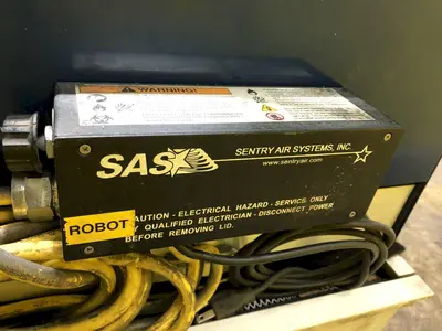 SENTRY AIR SYSTEMS MULTI-OPERATOR FUME EXTRACTOR: STOCK 16574