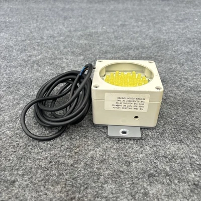 Used Marl International 020-925-22-87 Light Source Equipment California US | Davliegogo LLC #1707763