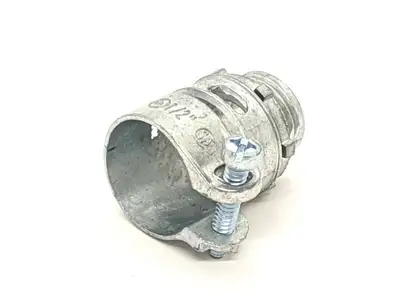 SC-50 | Emerson  NEER Straight Squeeze Type Connector 1/2" PKG OF 25 -  New Other