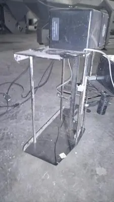 USED DISPENSA-MATIC BOTTLE-MATIC RW 16"