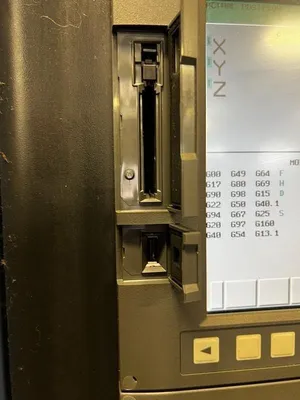 2013 DOOSAN DNM 400 II Vertical Machining Centers | Machinery Network (5)