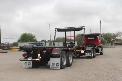 Used 2018 FREIGHTLINER 114SD Rolloff Trucks Texas US | Roll Off Truck World #1491762
