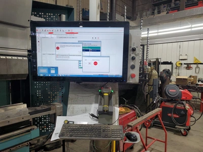 2016 SALVAGNINI B3-220/4250 Press Brakes | Tight Tolerance Machinery (4)