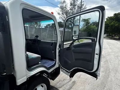 Used 2020 ISUZU NPR EFI Box trucks Florida US | Truck and Van Outlet #1509218