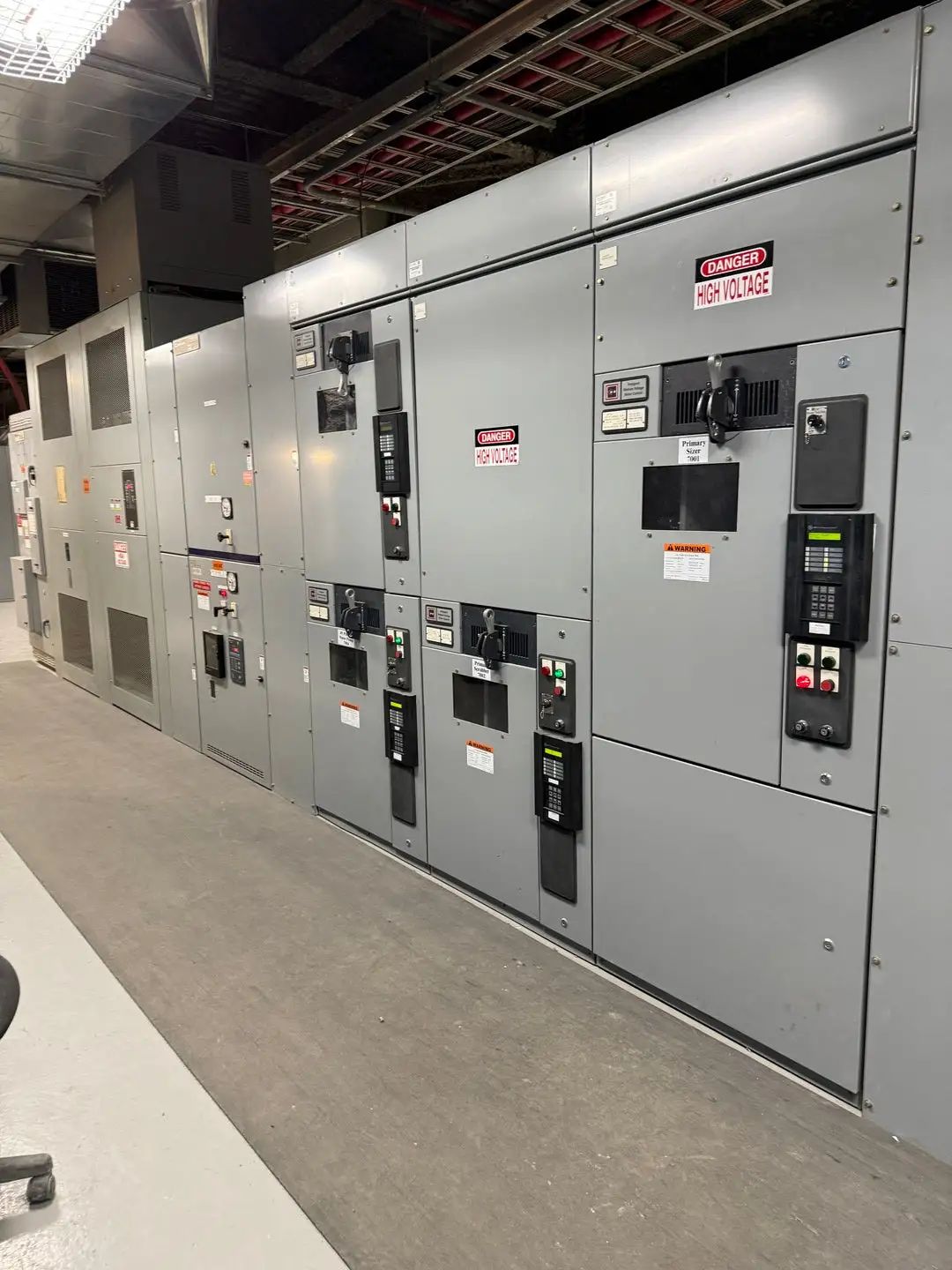 Ampgard MV Switchgear, 4160V, 1000A