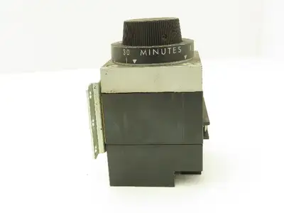 Agastat 7012PH Timing Delay Relay 125VDC Coil 3-30 Minutes 1/4HP