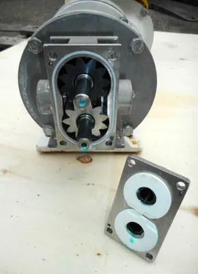USED LIQUIFLO "ROTOGEAR" 37-MC