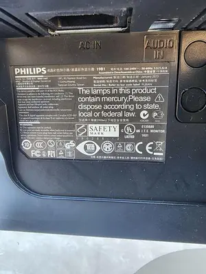 PHILIPS MONITOR MNB1190T WITH LOGITECH RX 250 MOUSE