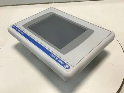 USED ALLEN BRADLEY 2711P-T7C4D / 2711P-RP8D