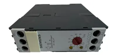 NEW SIEMENS 7PU4020-1AJ20 TIME DELAY RELAY 7PU40201AJ20