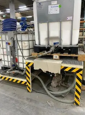 USED 2010 BURKLE RB