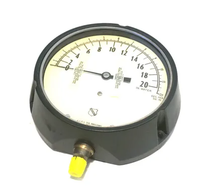 NEW ASHCROFT 60-1188-S-1/4LC-20-H20 GAUGE 601188S14LC20H20