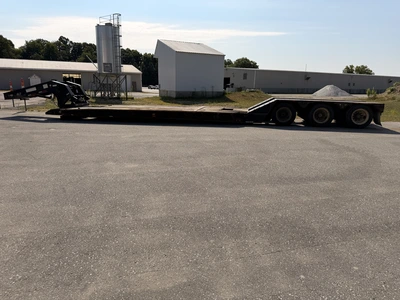 Used 2011 PITTS 50 TON DROP DECK TRI-AXLE Lowboy Trailers Michigan US | Miedema Asset Management Group #1338402