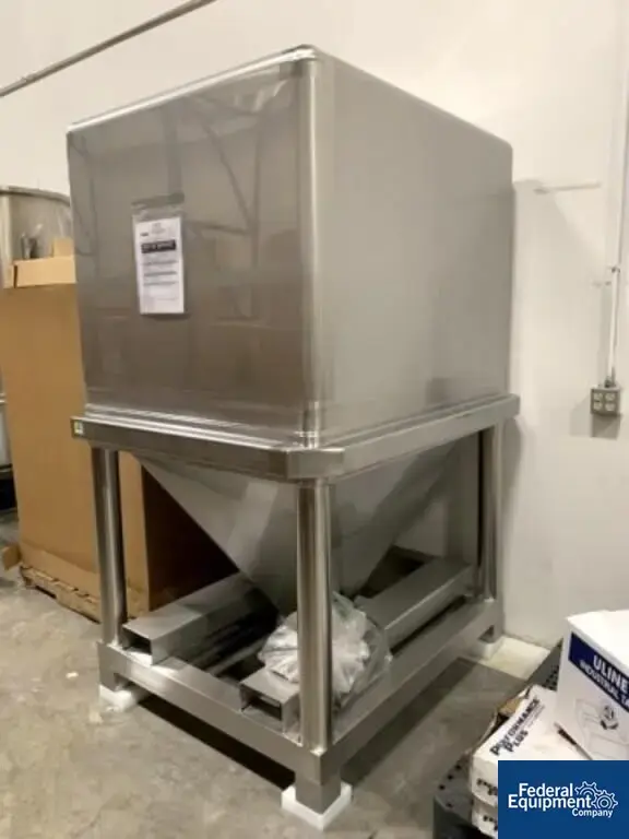 USED TOTE Systems 2,000 Liter Tote Tank, S/S