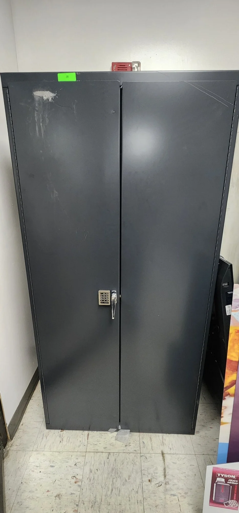 New | in-Stock Valley Craft New Valley Craft Security Storage Cabinet: 36″ Wide, 24″ Deep, 72″ High Cabinets Illinois US | Falcon Restaurant Supply #1376412