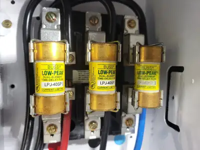 USED SQUARE D MODEL 6