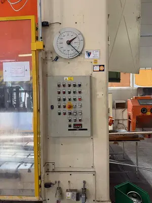 Used 1972 KRUPP PDQV 4-500 Straight Side Presses CZ | Amaron s.r.o. #1065455