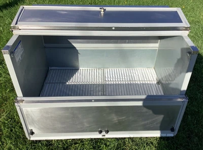 USED Beverage-Air ST49N.