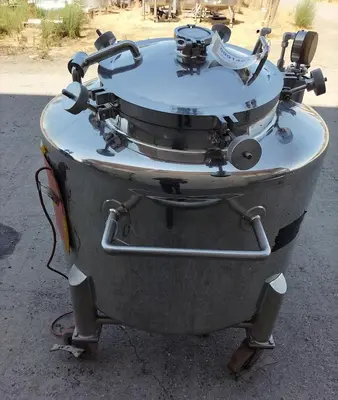 USED 1998 LEE INDUSTRIES 500L DBT